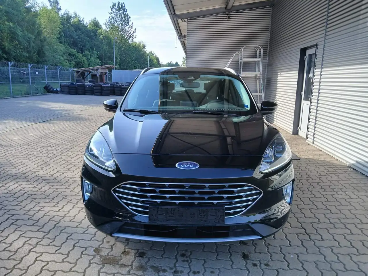Ford Kuga 2.0 EcoBlue Titanium Sitzheizung+Kamera+AHK, миниатюра 2
