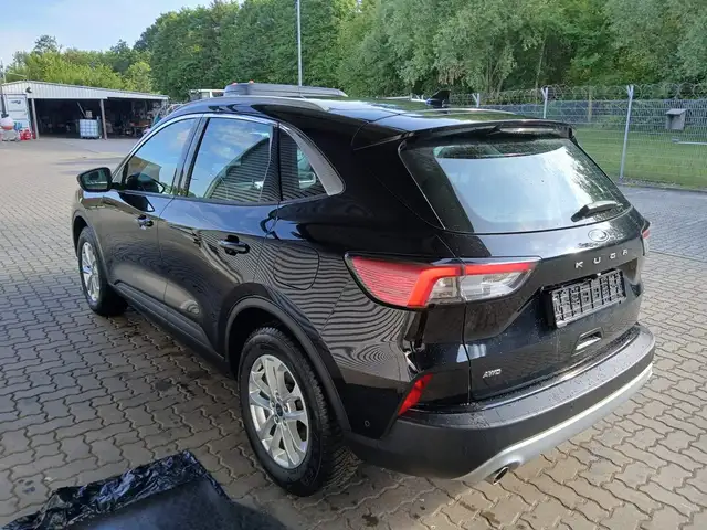 Ford Kuga view 8