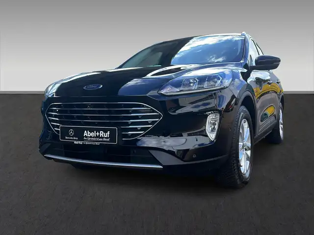 Ford Kuga view 3
