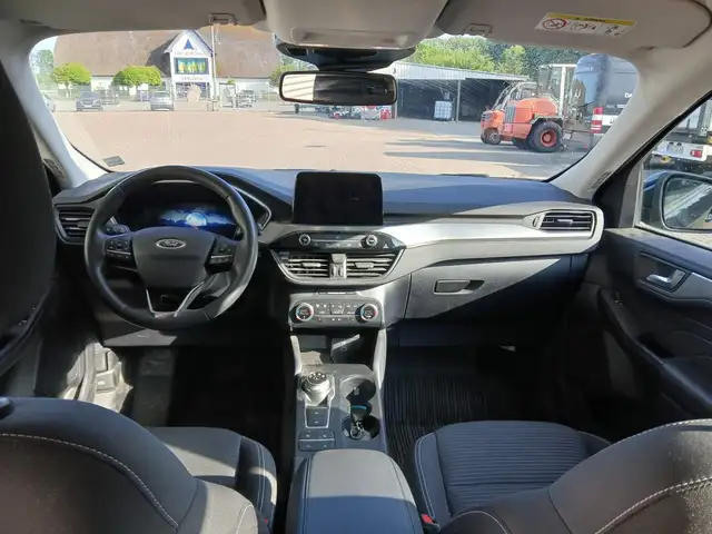 Ford Kuga view 10