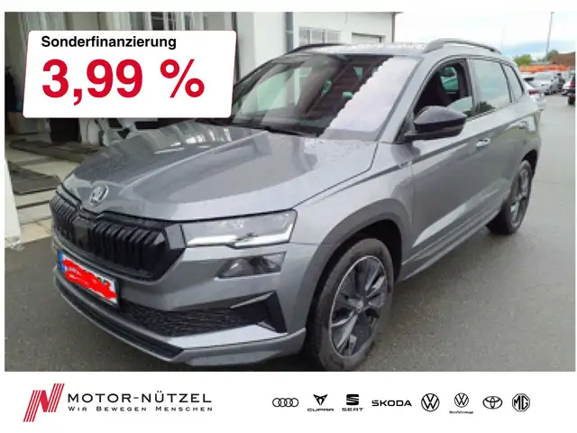 Skoda Karoq 2.0 TDI SCR Sportline LED+NAVI+AHK+RFK+APP