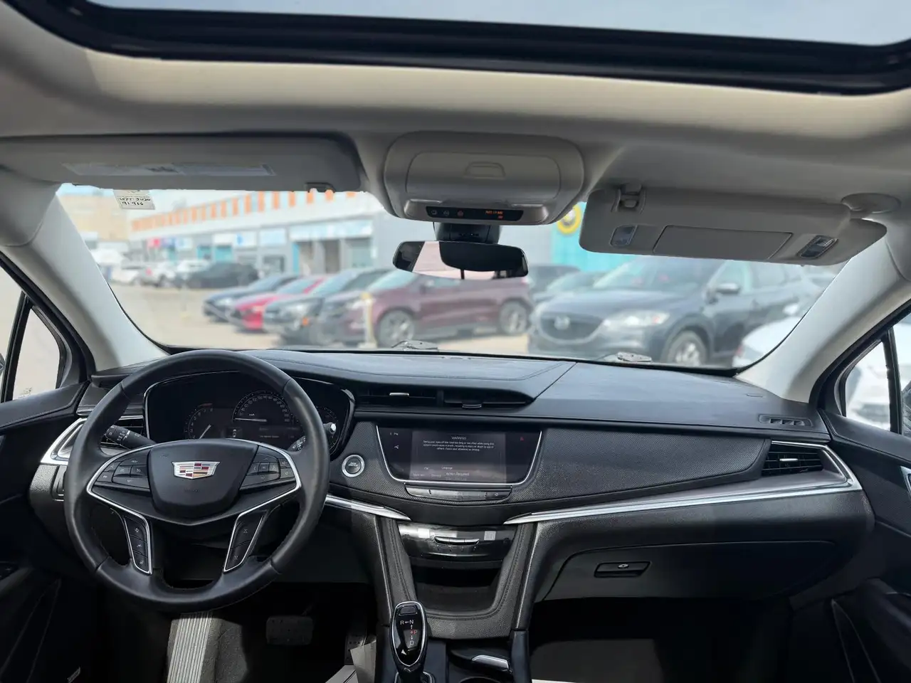 Cadillac XT5 снимка Cadillac XT5