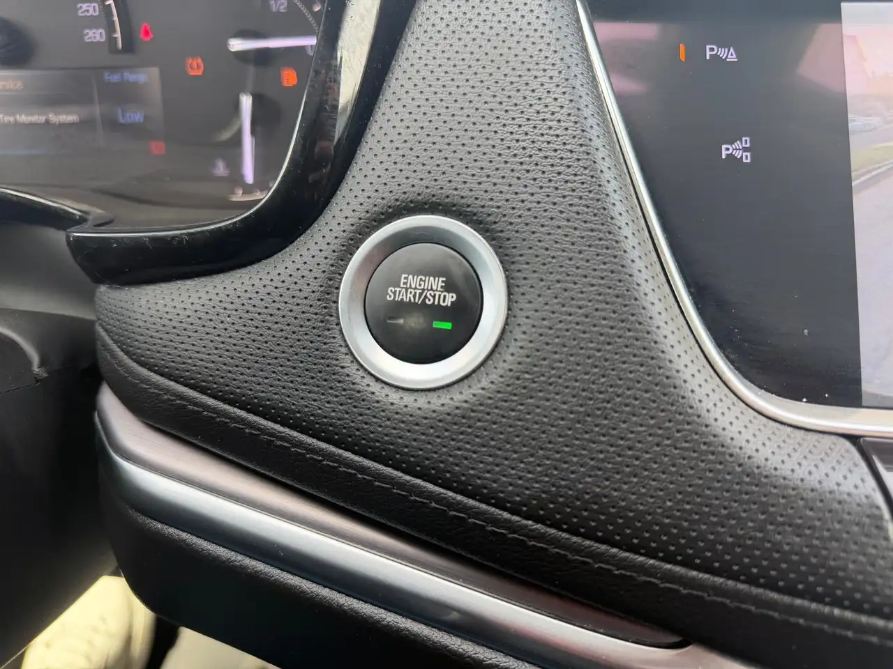 Cadillac XT5 снимка Cadillac XT5