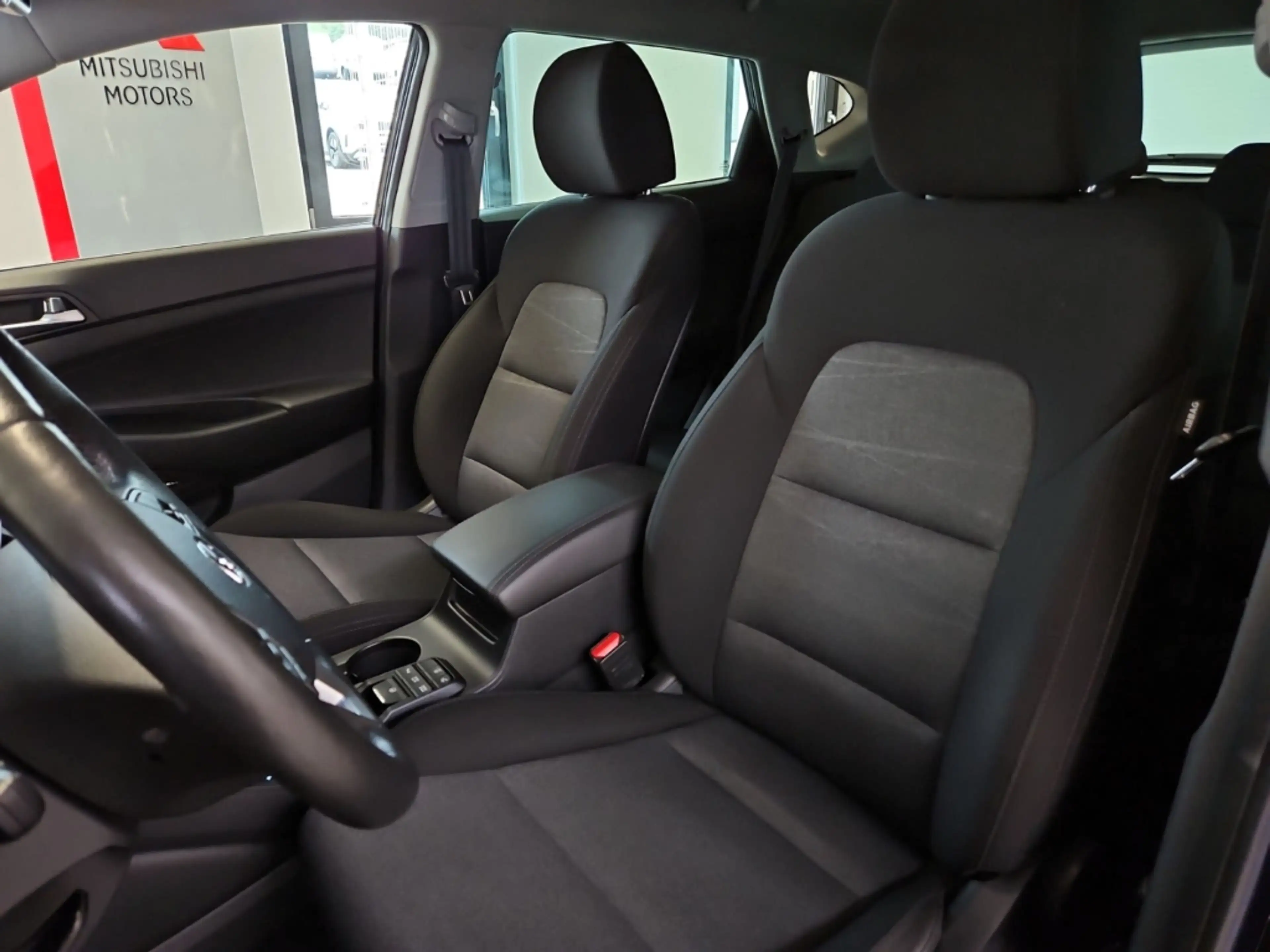 Hyundai TUCSON Style 2WD — photo 8