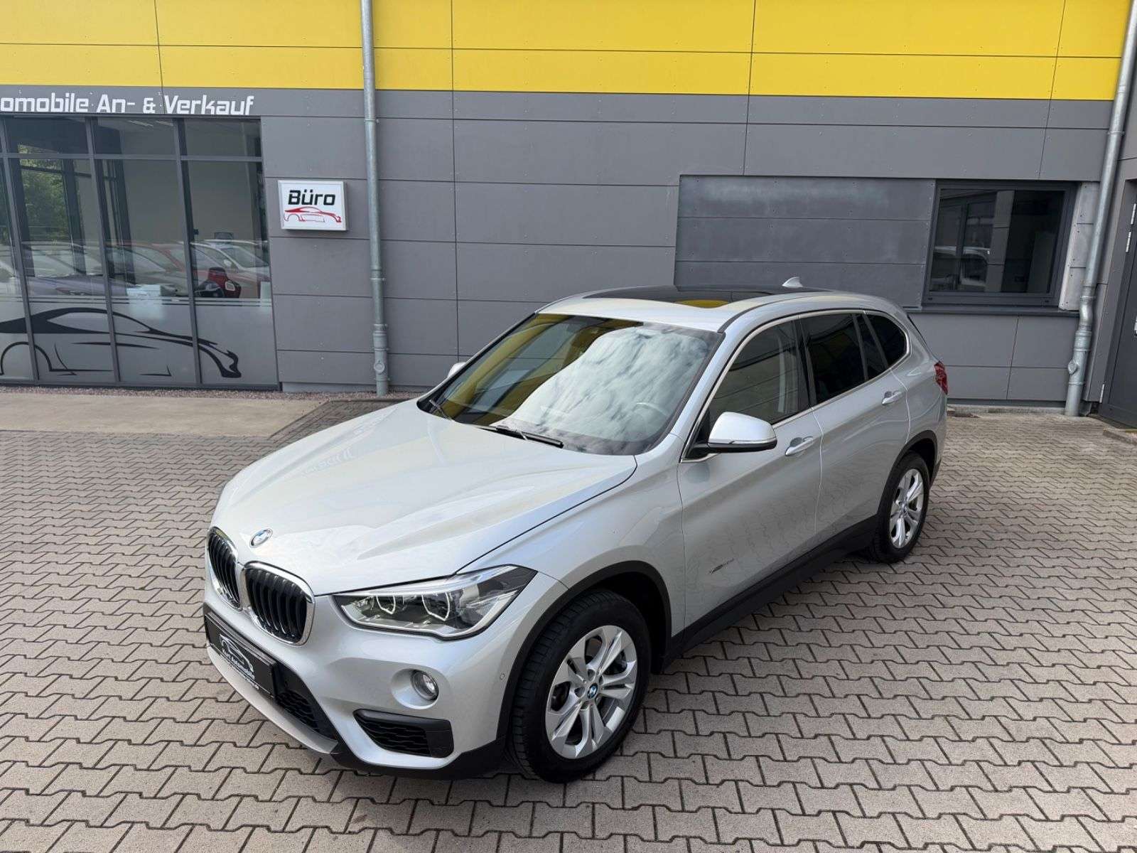 BMW X1