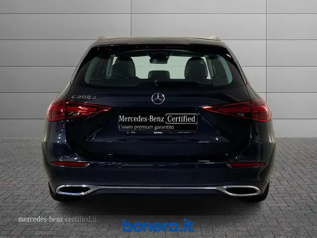Mercedes-Benz C-Class view 5
