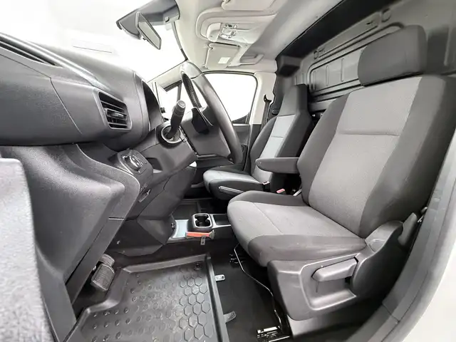 Opel Combo view 9