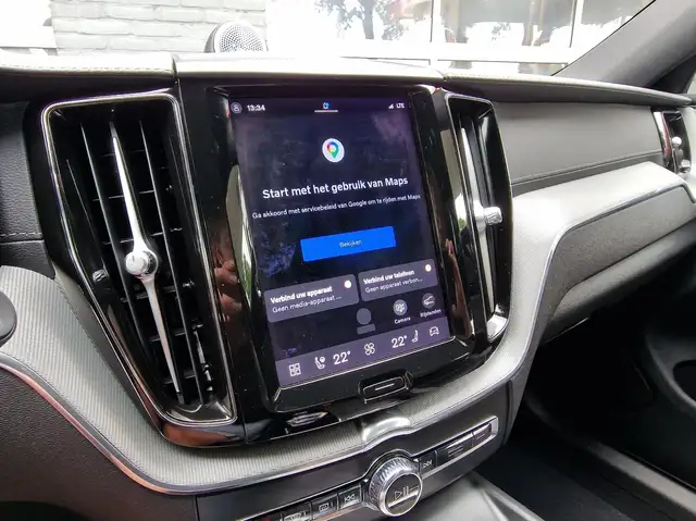 Volvo XC60 view 11