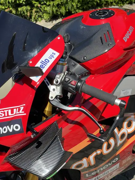 Ducati PANIGALE V4 S - foto 8