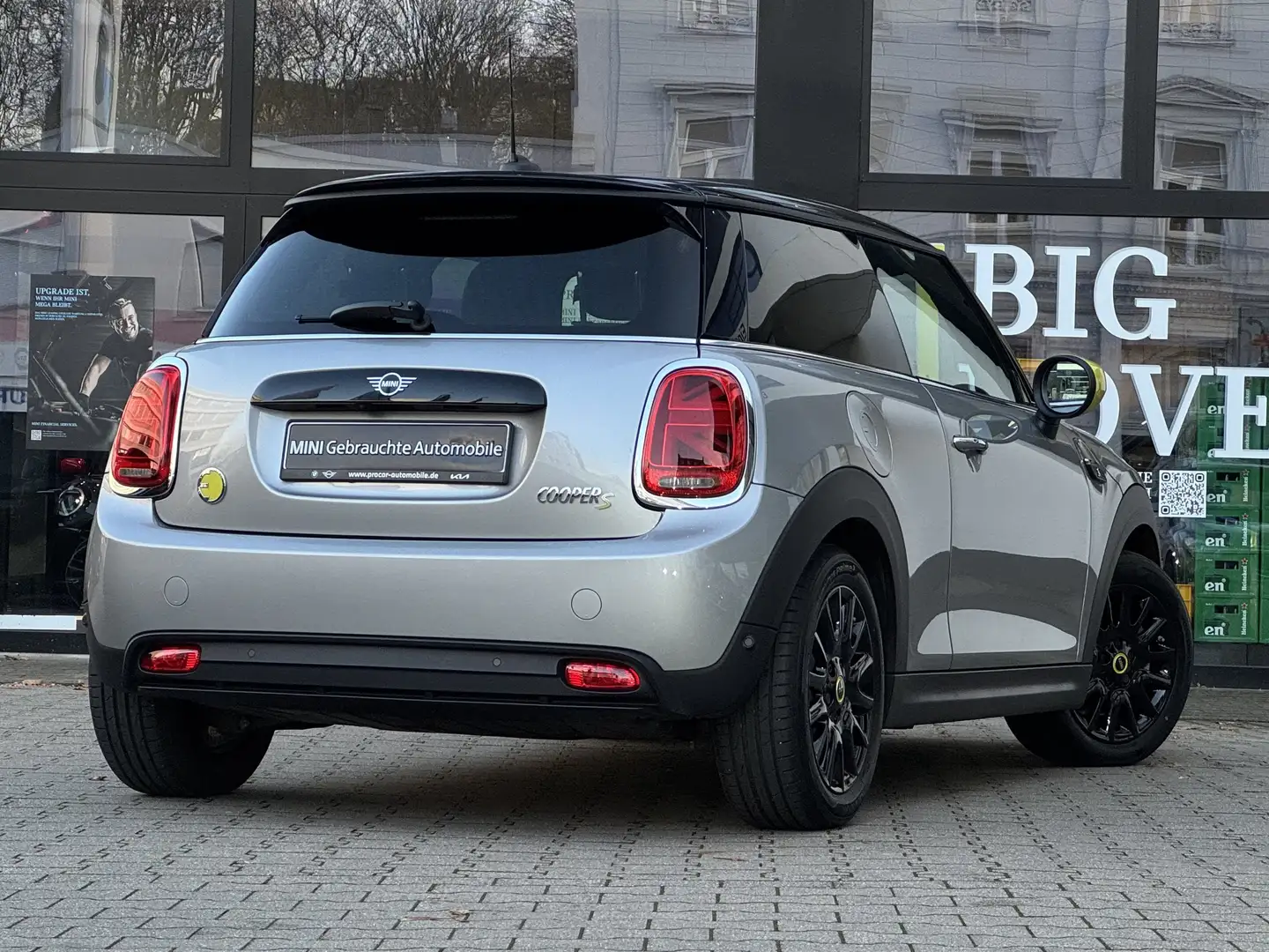 MINI Cooper SE LED Navi CarPlay Pano HuD DA PA RFK Silber - 2