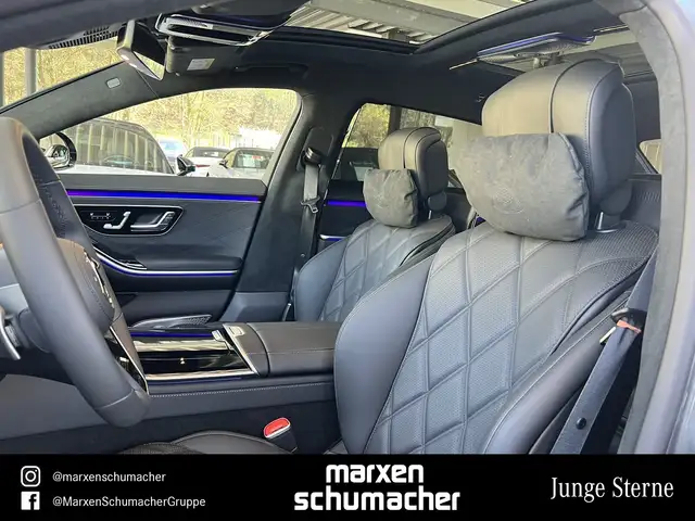 Mercedes-Benz S-Class view 9