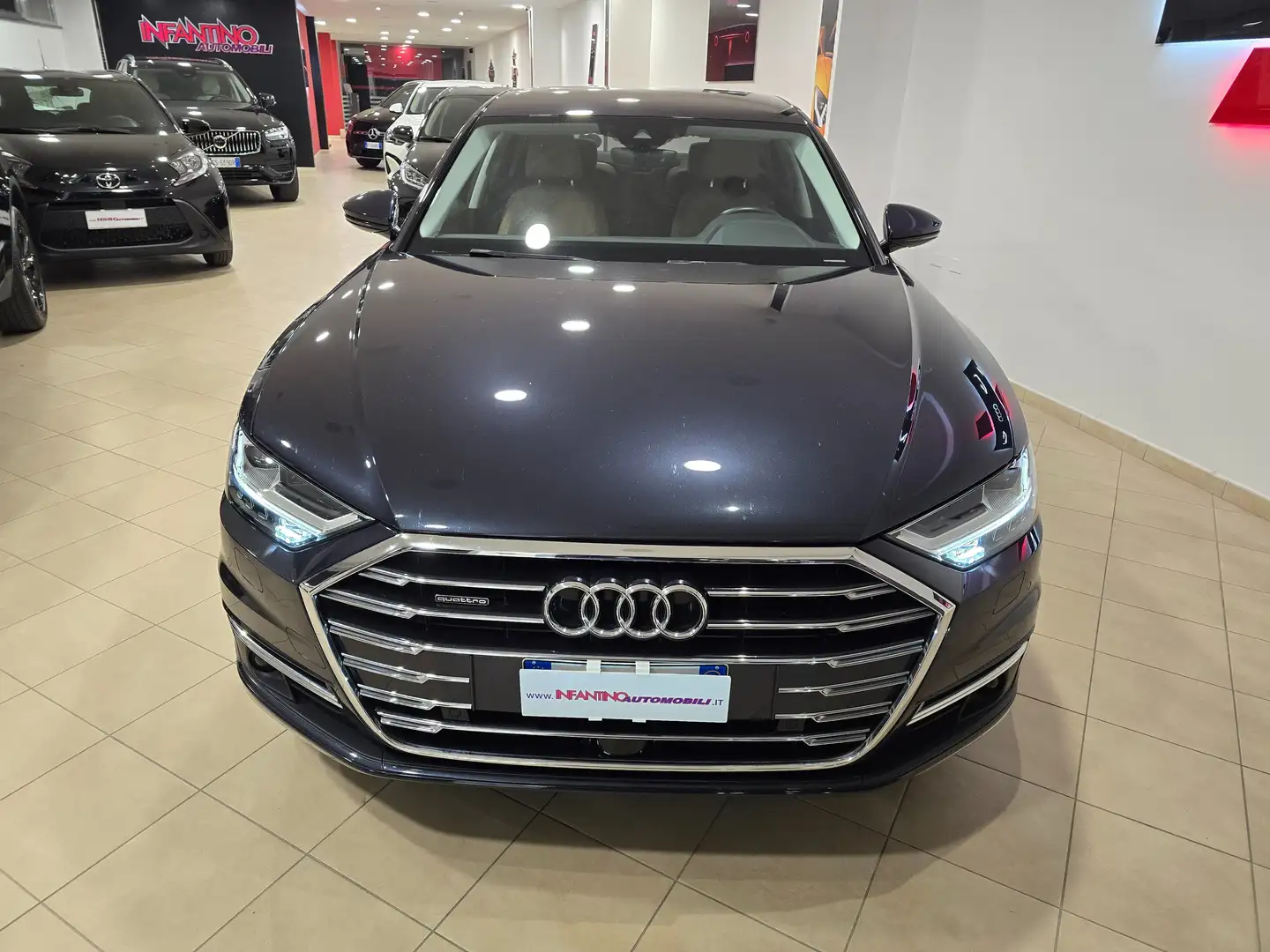 Audi A8 A8 50 3.0 tdi mhev quattro tiptronic Blu/Azzurro - 2