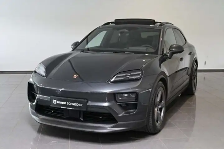 Porsche Macan 2024