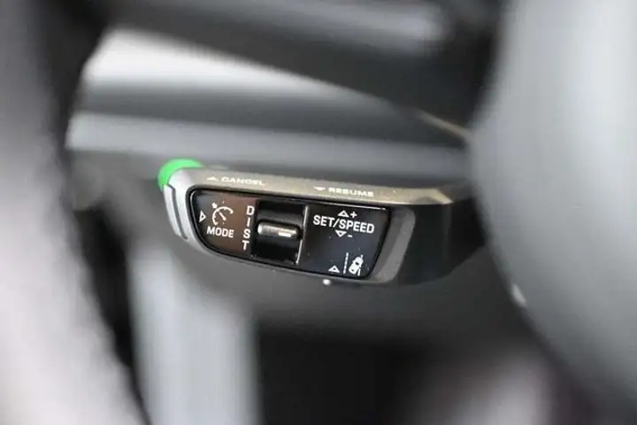 Porsche Macan 2024, foto 17