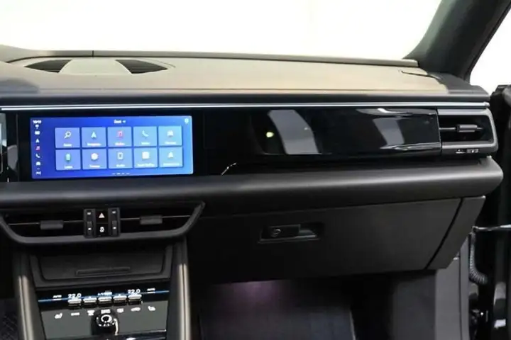 Porsche Macan 2024, foto 22