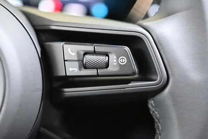 Porsche Macan 2024, foto 16