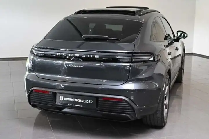 Porsche Macan 2024, foto 2
