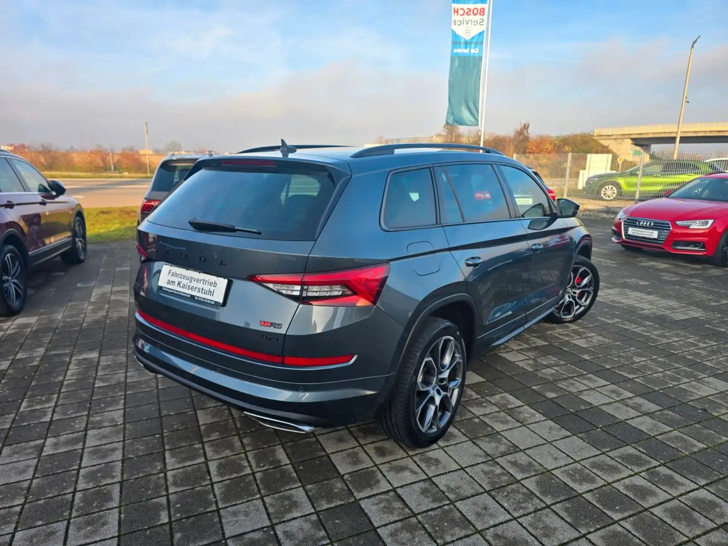 Skoda Kodiaq RS 4x4 7SITZER STANDHEIZUNG Grau - 2
