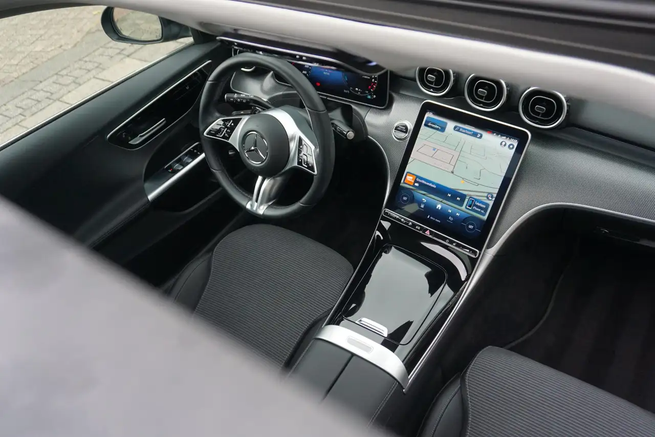 Mercedes-Benz C-Class e Business Line Limited PANO HUD ACC, миниатюра 24