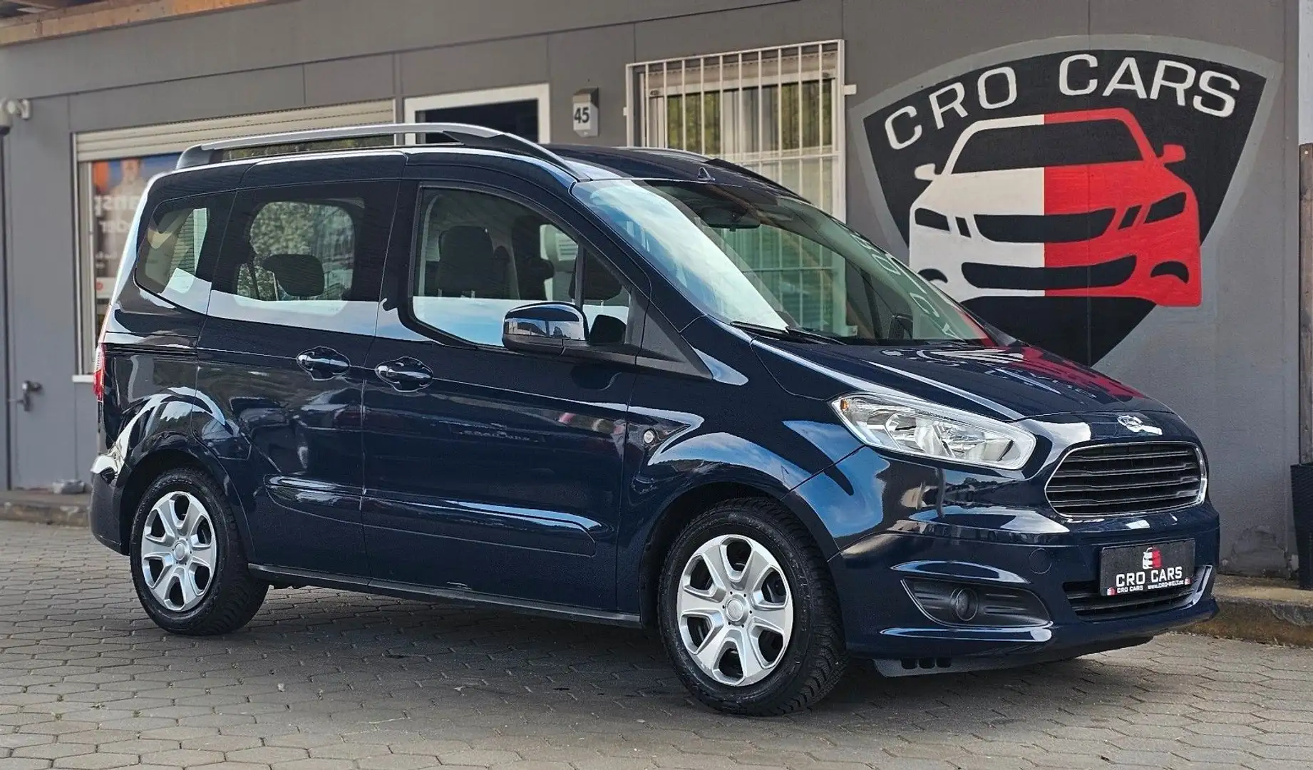 Ford Tourneo Courier Trend Niebieski - 1