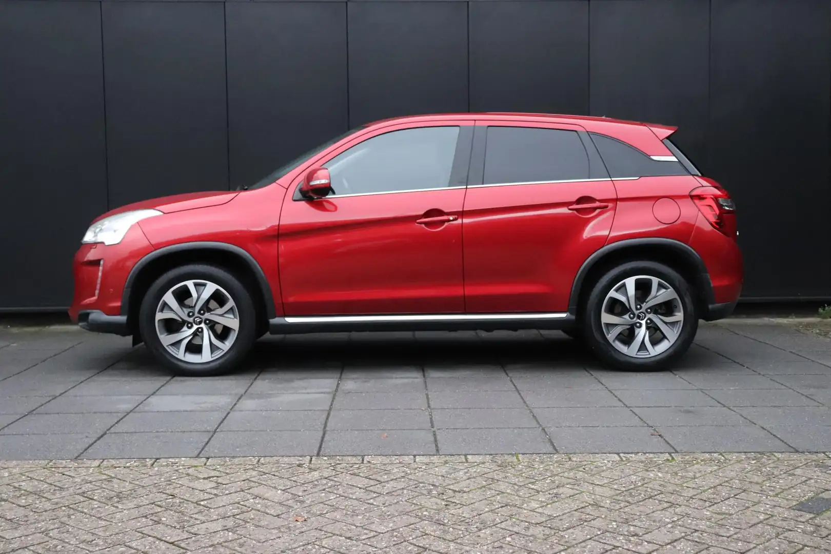 Citroen C4 Aircross 1.6 Exclusive | HALF LEDER | CAMERA | TREKHAAK | C Rood - 2