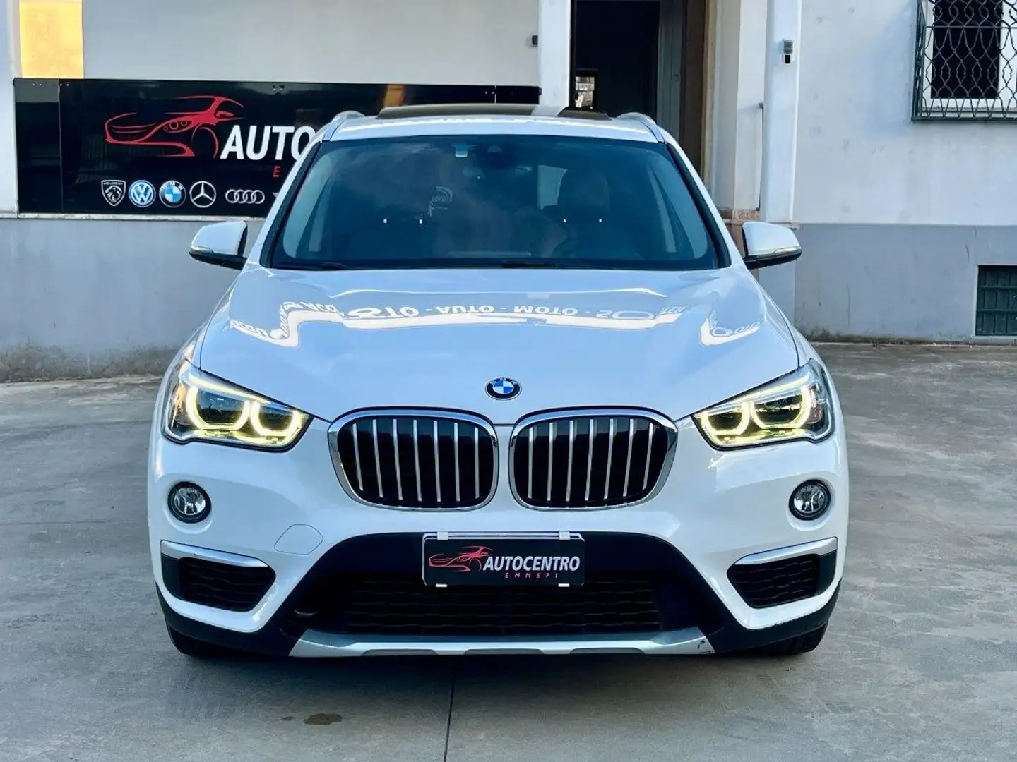 BMW X1 xDrive18d xLine Blanco - 2