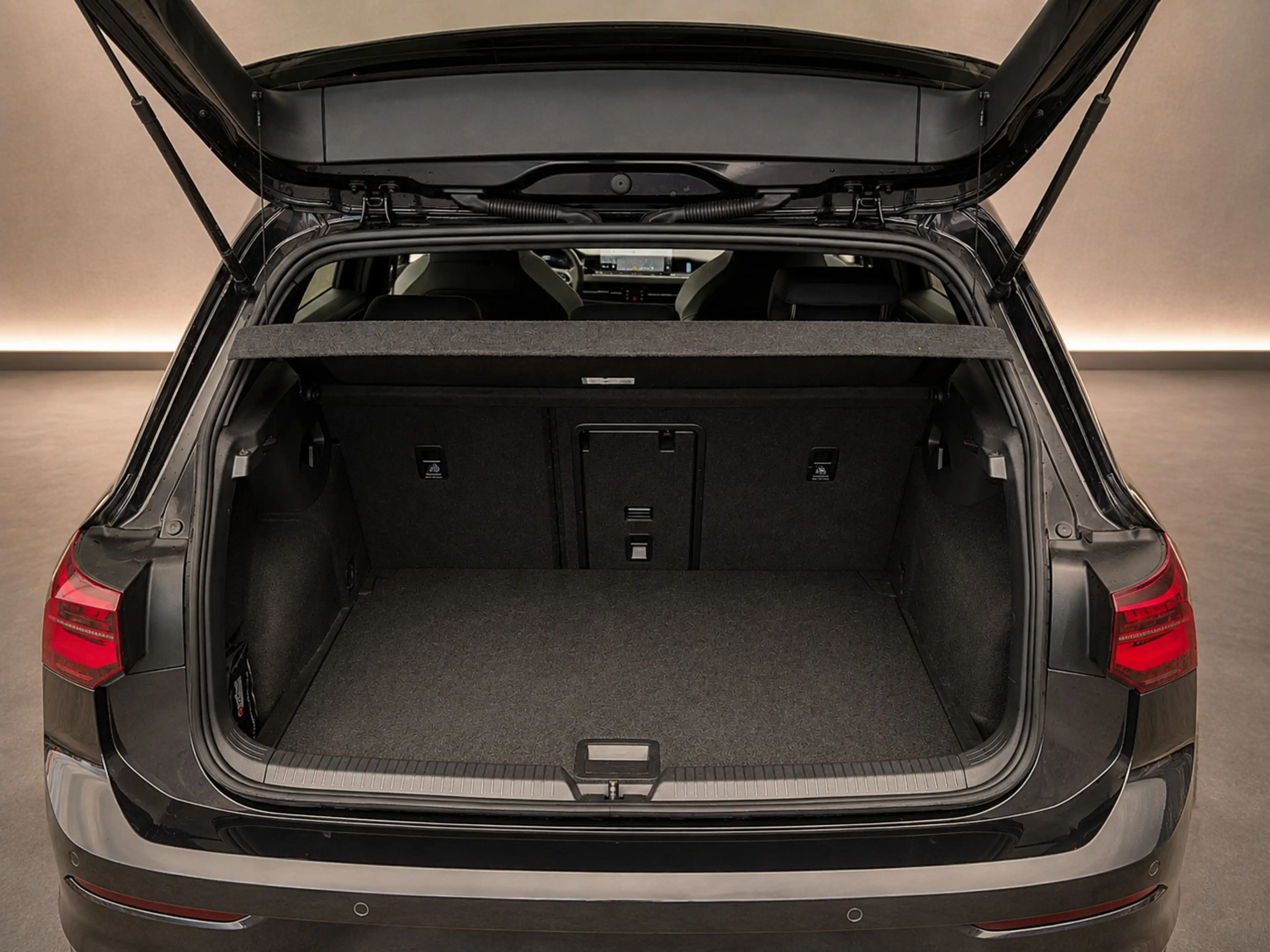 Volkswagen Golf GTD 2.0 TDI 200 pk DSG | Pano | IQ.Light Matrix | H&K — photo 10