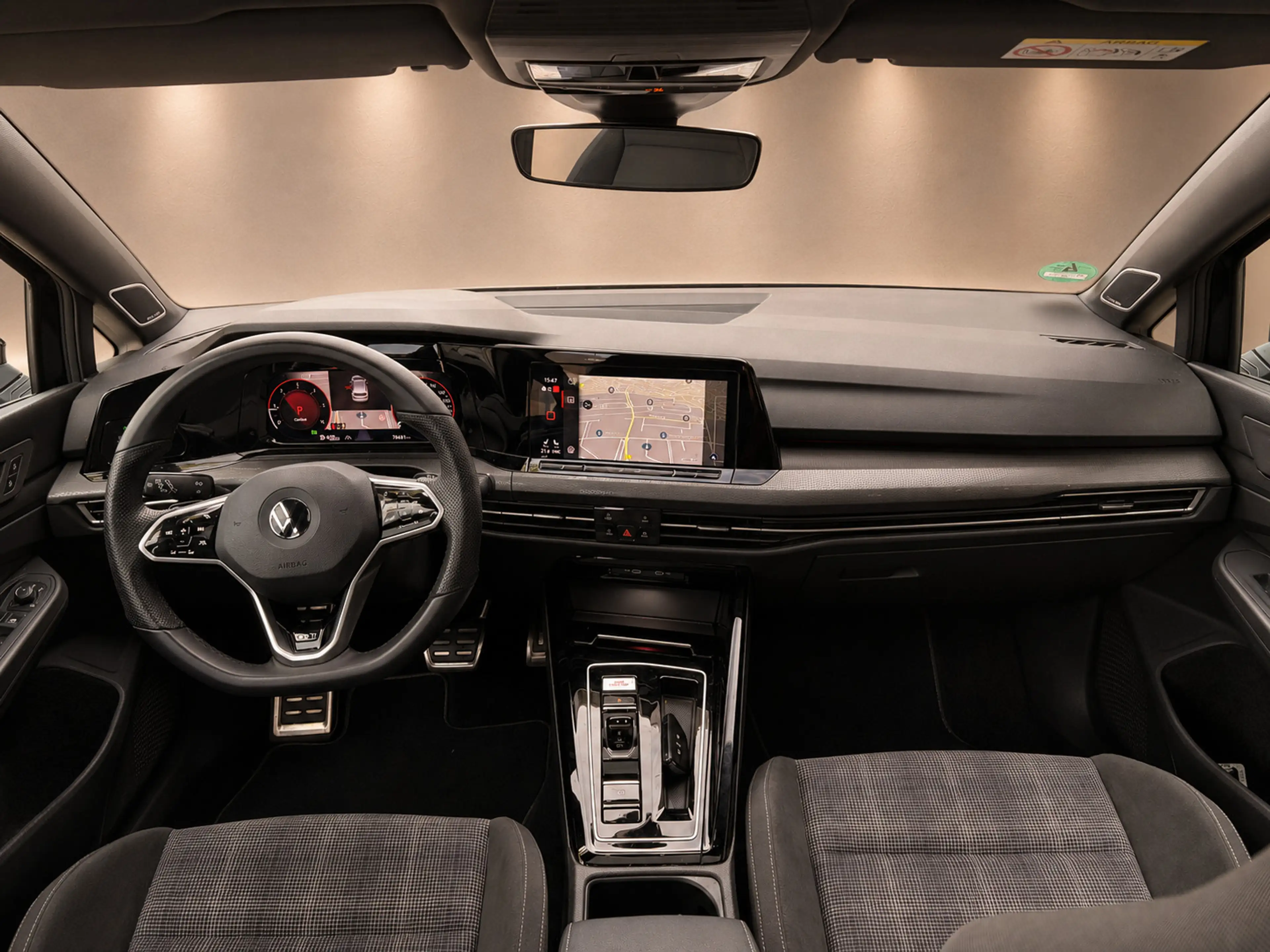Volkswagen Golf GTD 2.0 TDI 200 pk DSG | Pano | IQ.Light Matrix | H&K — photo 7