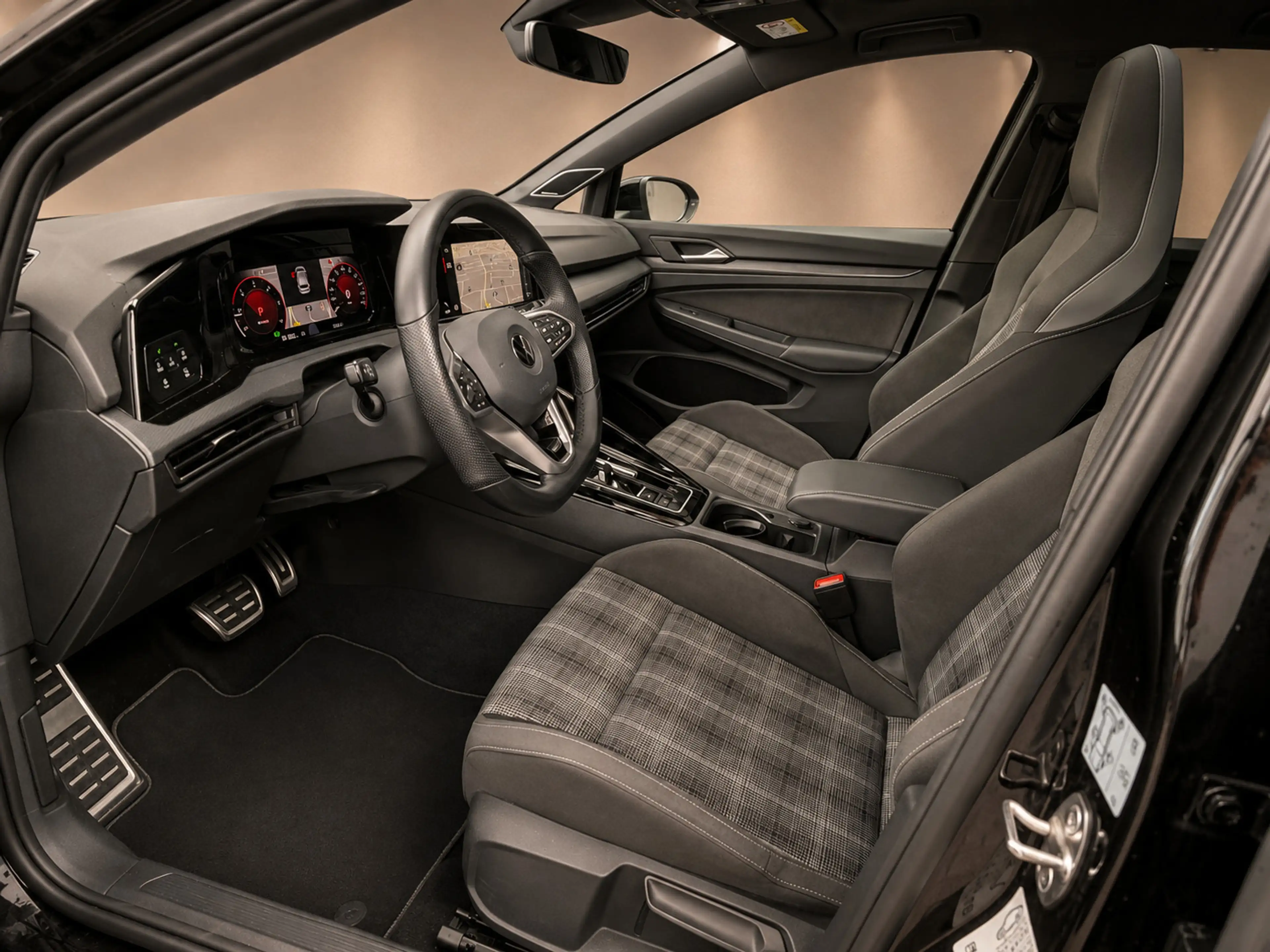 Volkswagen Golf GTD 2.0 TDI 200 pk DSG | Pano | IQ.Light Matrix | H&K — photo 6