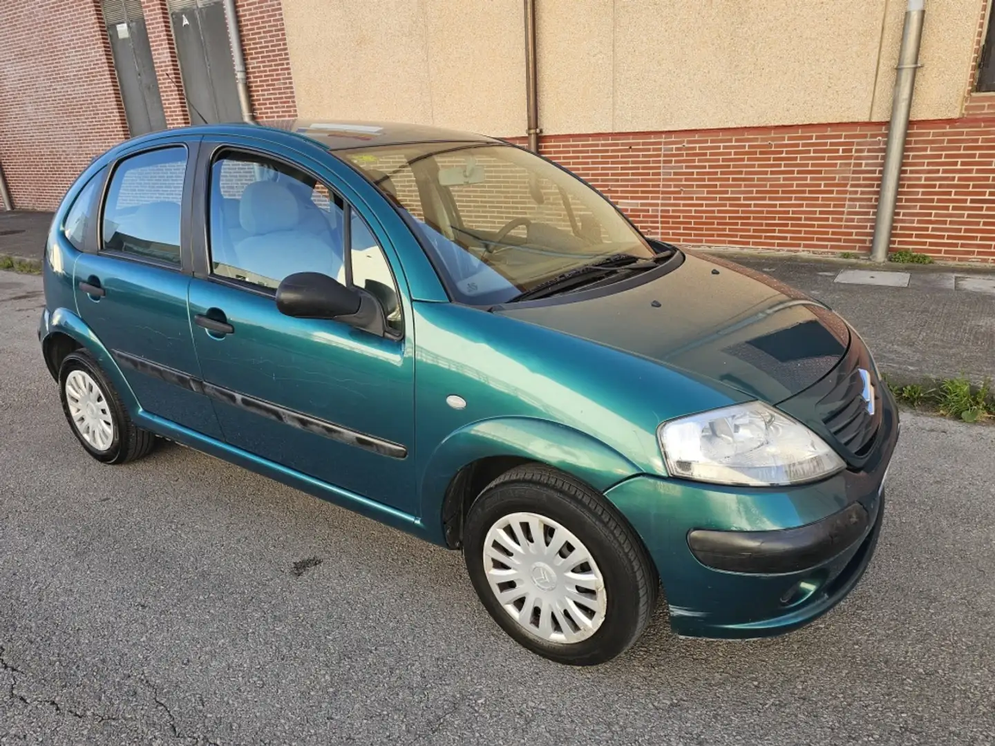 Citroen C3 1.1i Magic Verde - 1