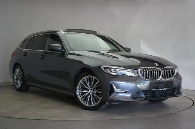 Bmw 320 d Touring Luxury Line Leder/ACC/Pano/Virtual
