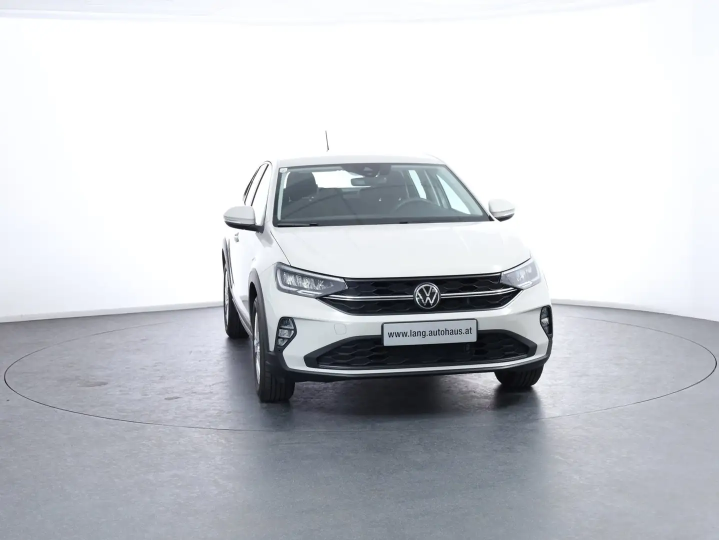 Volkswagen Taigo 4Me TSI Grau - 2