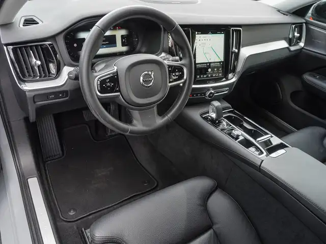 Volvo V60 view 9