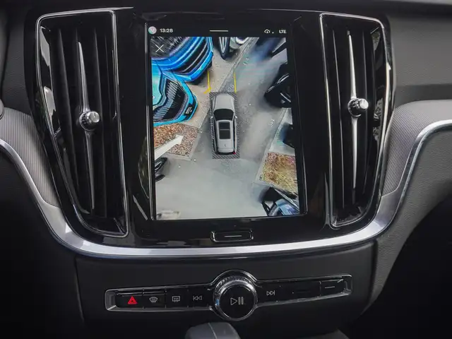 Volvo V60 view 13