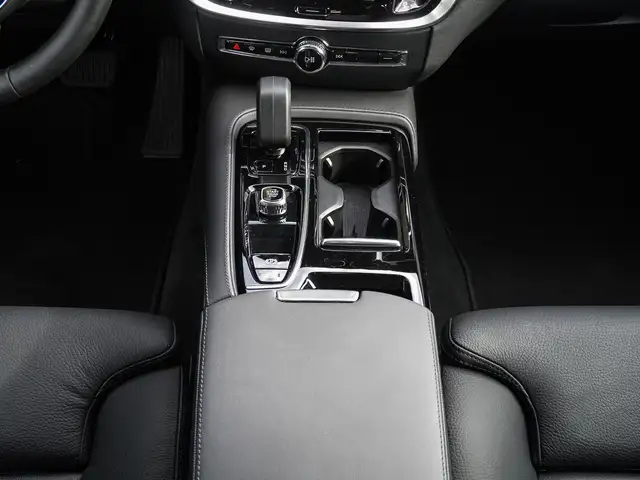 Volvo V60 view 14
