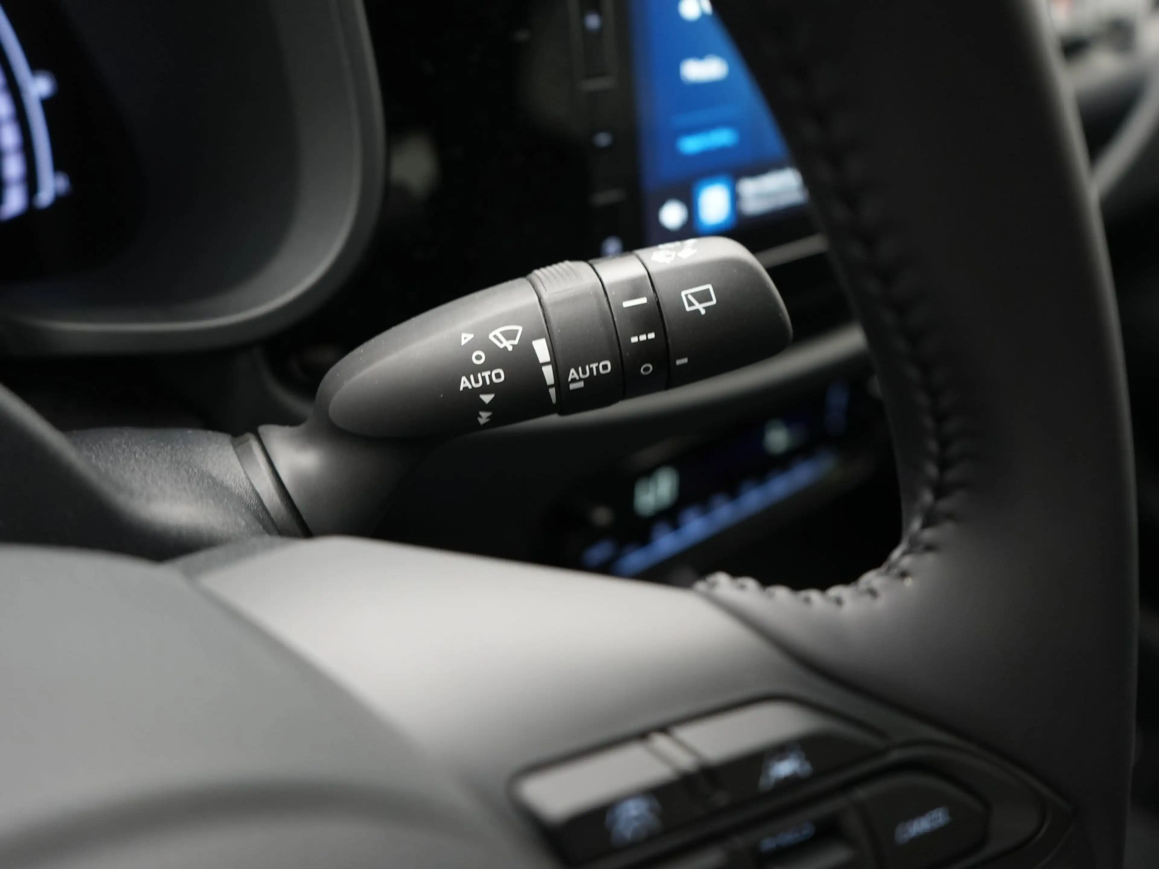 Toyota Aygo X Hybrid 115 pulse | Easy Pack | IVN 1595422 — photo 4