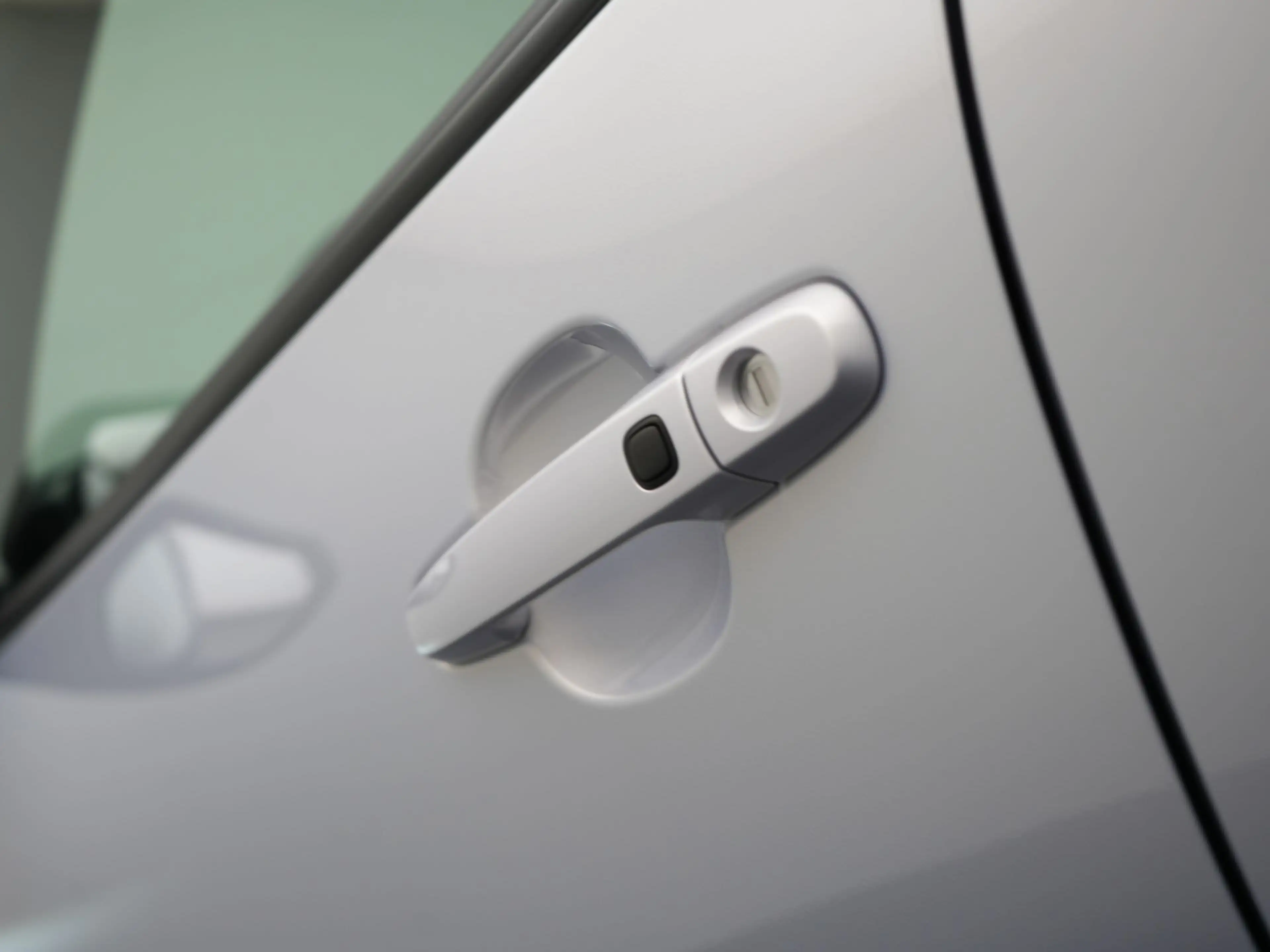 Toyota Aygo X Hybrid 115 pulse | Easy Pack | IVN 1595422 — photo 6