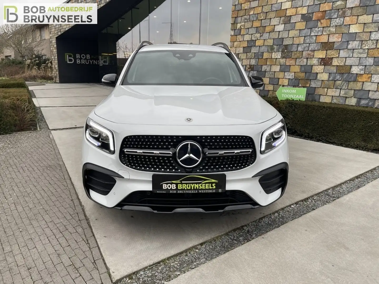 Mercedes-Benz GLB 180 AMGLine/Nightpak/Camera/Sfeerverlich./Augm.Reality Blanc - 2