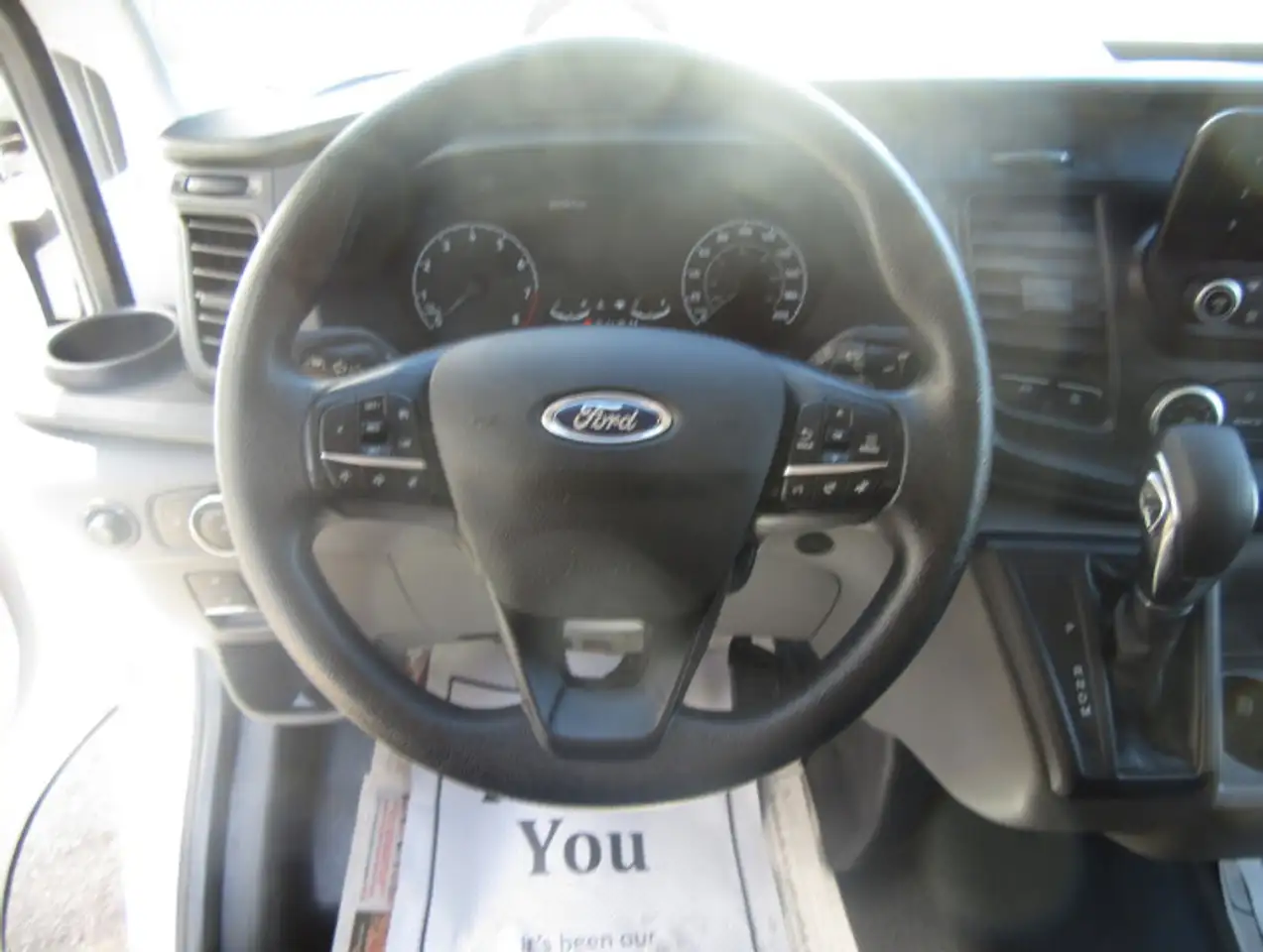 Ford Transit снимка Ford Transit