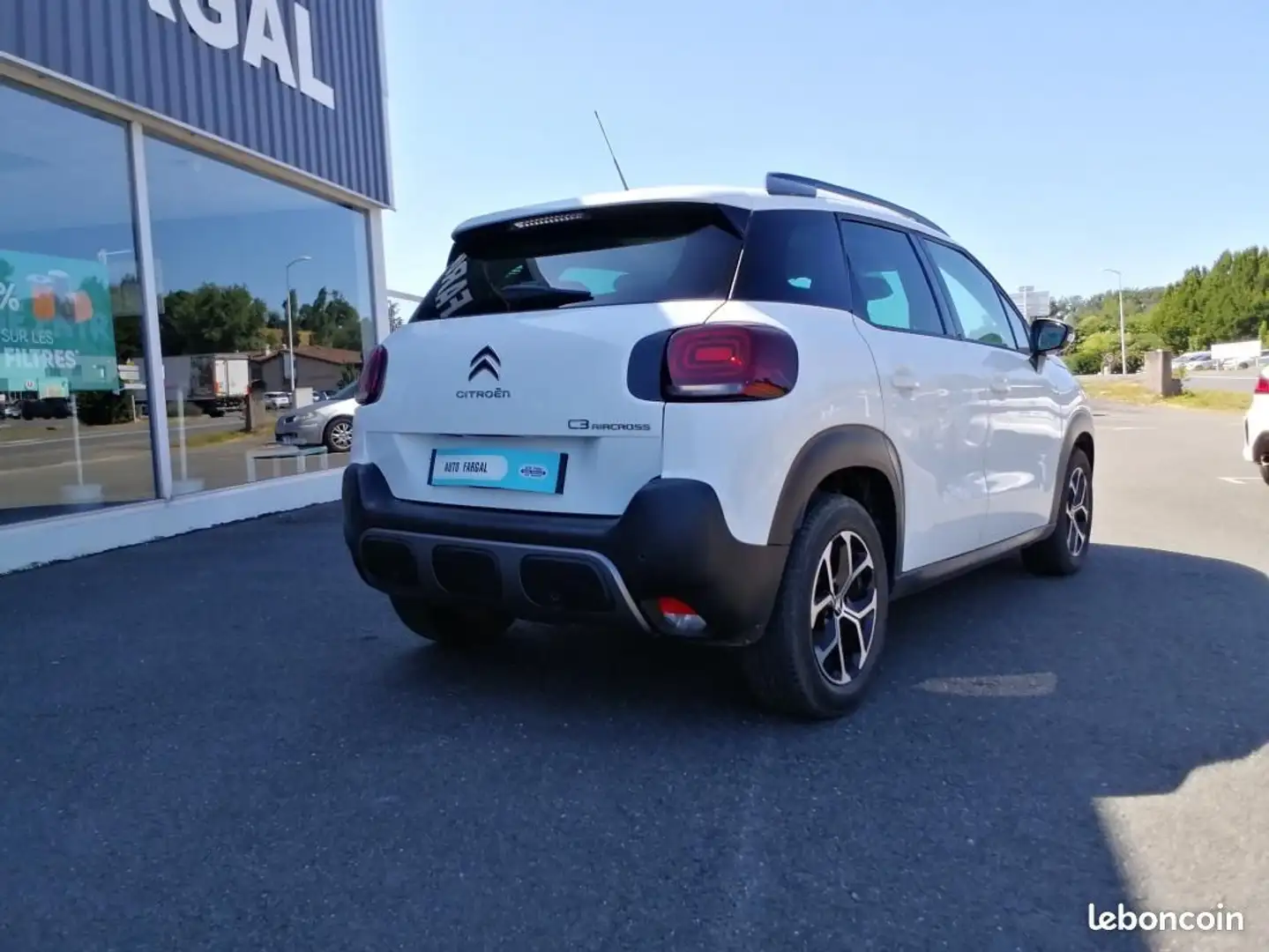Citroen C3 Aircross Citroën BlueHDi 110 S&S BVM6 Plus Blanc - 2