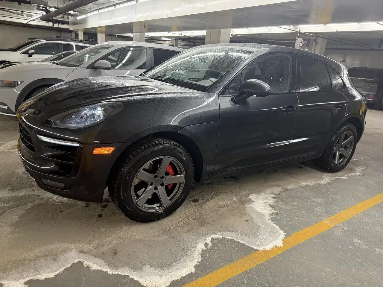 Porsche Macan снимка Porsche Macan