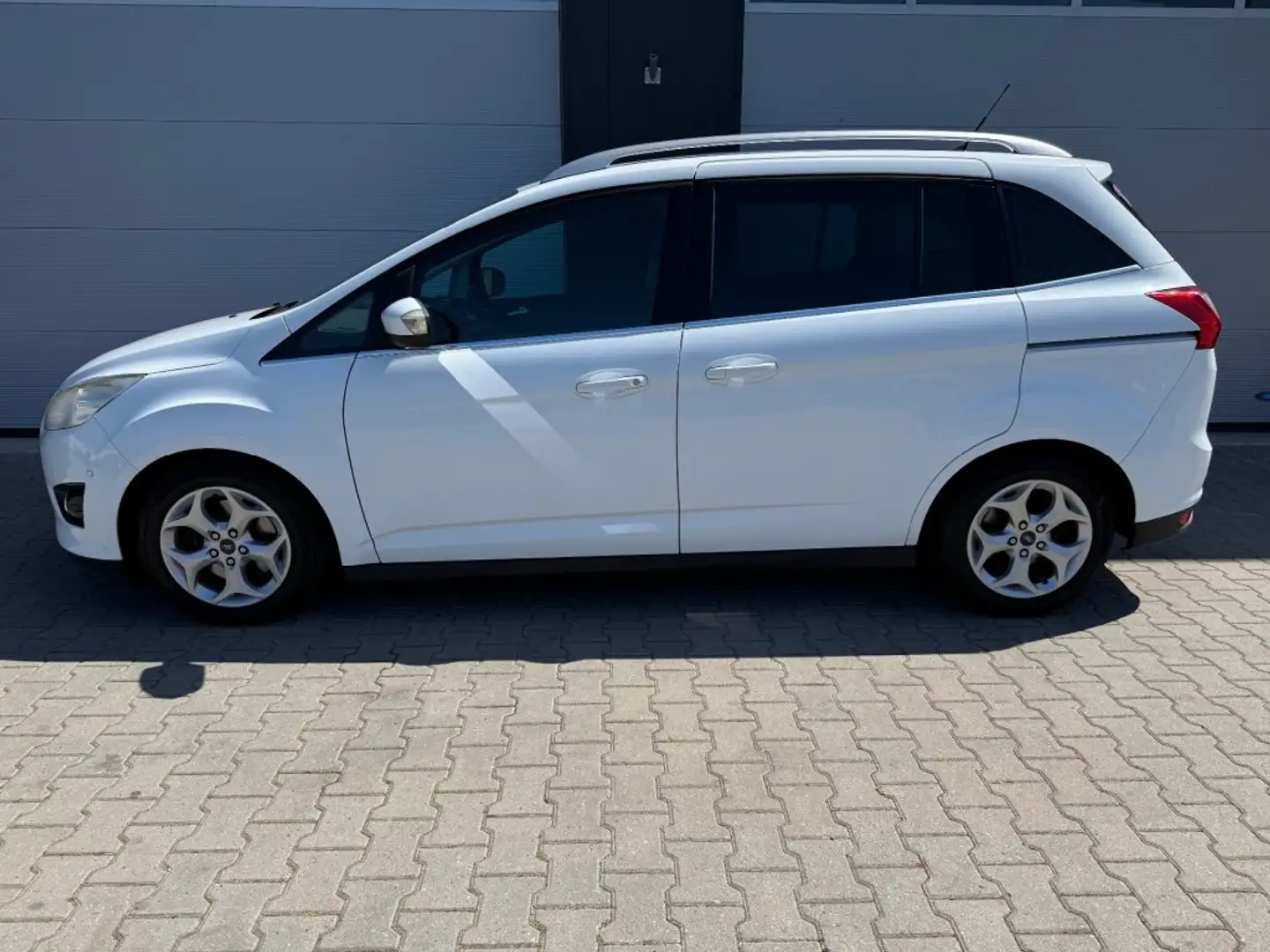 Ford Grand C-Max 1.6 TITANIUM / Camera / Cruisecontrol / Parkeerhul Weiß - 2