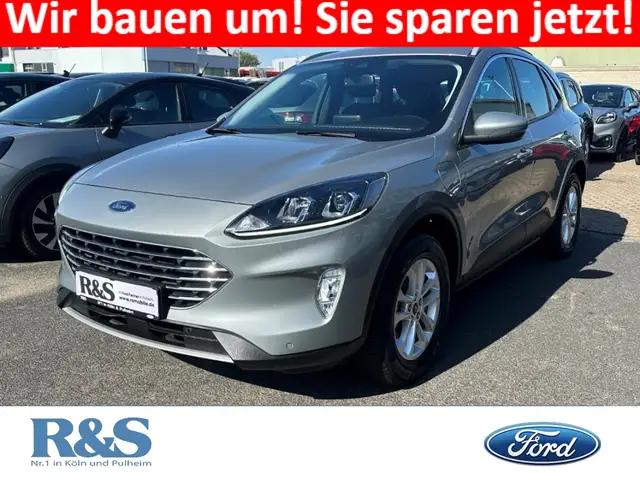 Ford Kuga Plug-In Hybrid Titanium Kamera+Parksensoren+Naviga