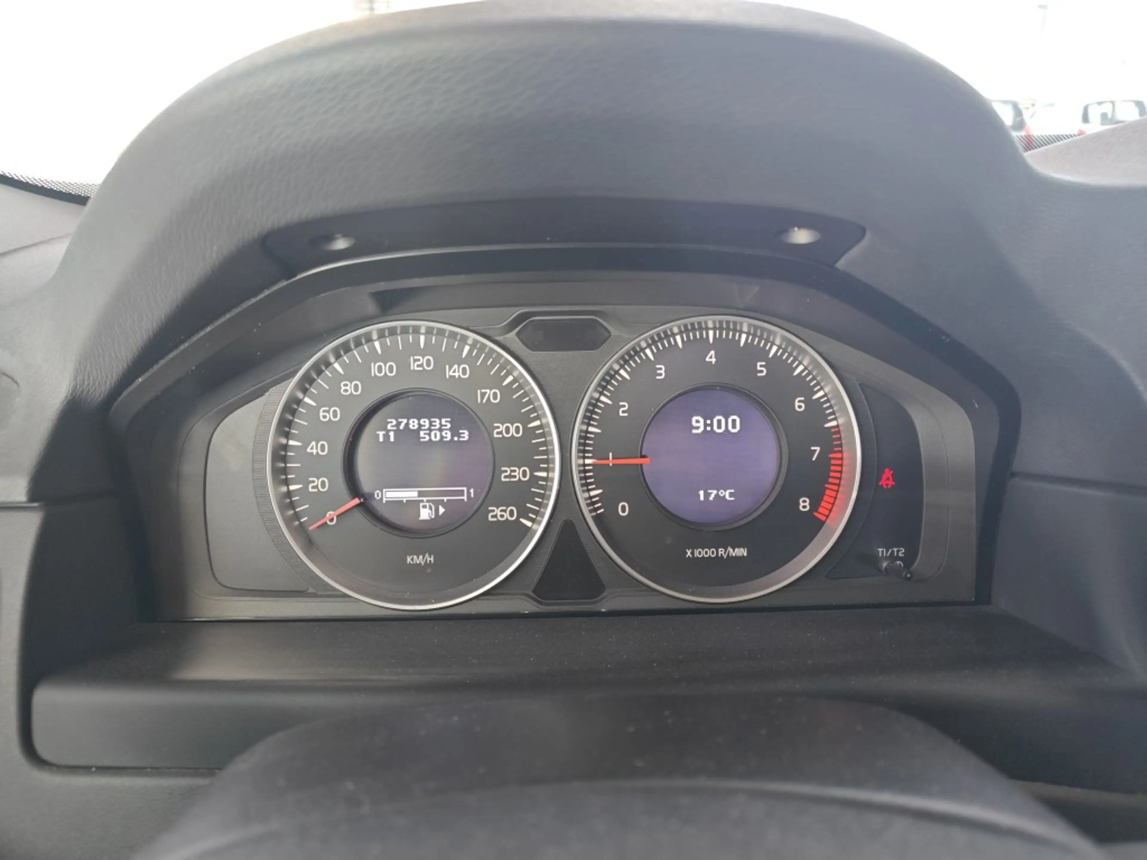 Volvo V70 2.0 T5 Ocean Race — photo 5