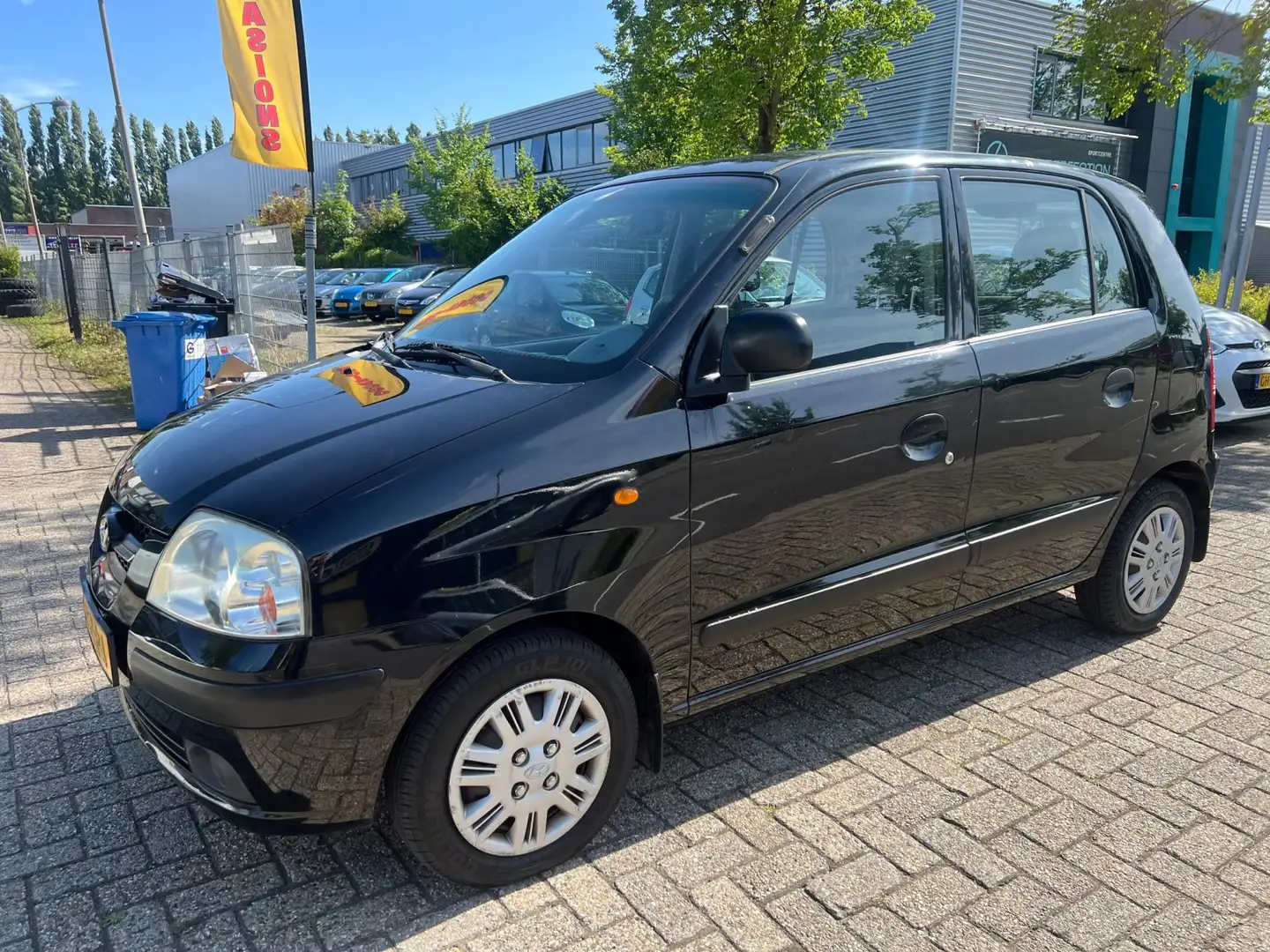 Hyundai Atos 1.1i Young - Hoge Instap - 83.000KM ! Zwart - 2