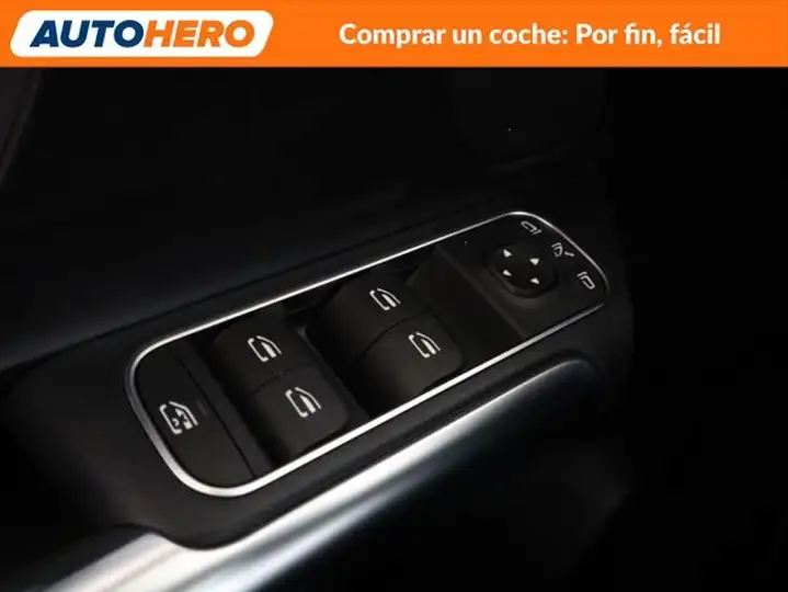 Mercedes-Benz GLA 2020, foto 37