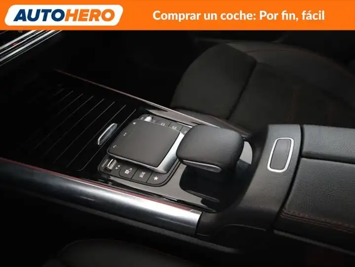 Mercedes-Benz GLA 2020, foto 30