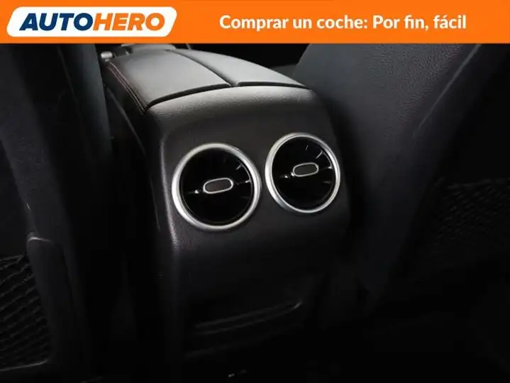 Mercedes-Benz GLA 2020, foto 39