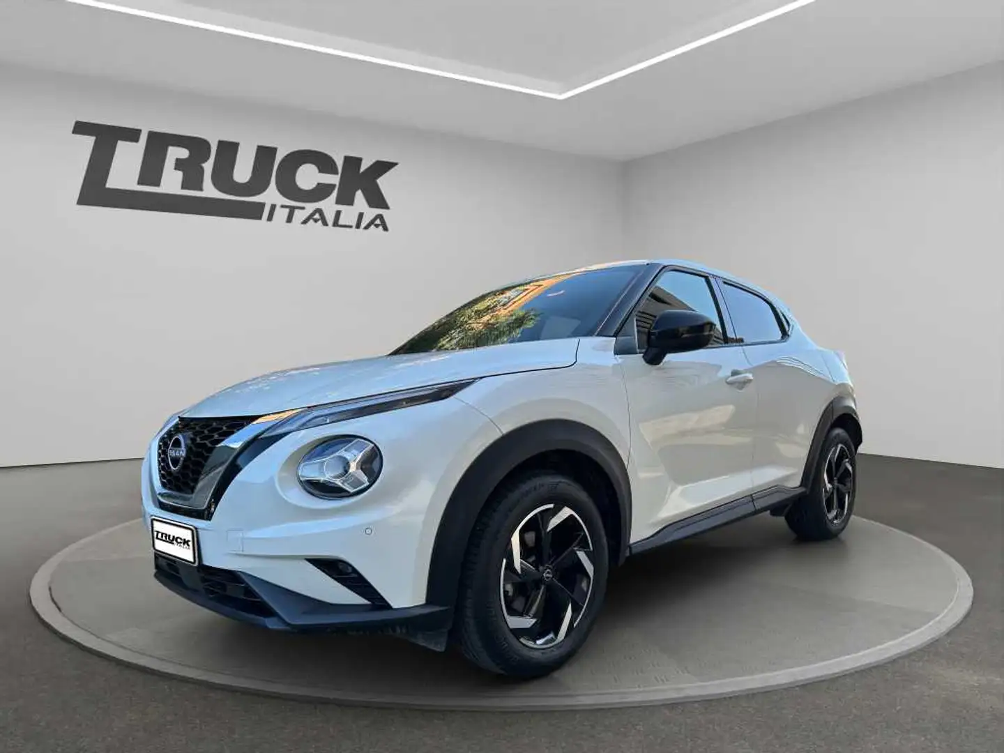 Nissan Juke II 2020 - Juke 1.0 dig-t N-Connecta 114cv Bílá - 1