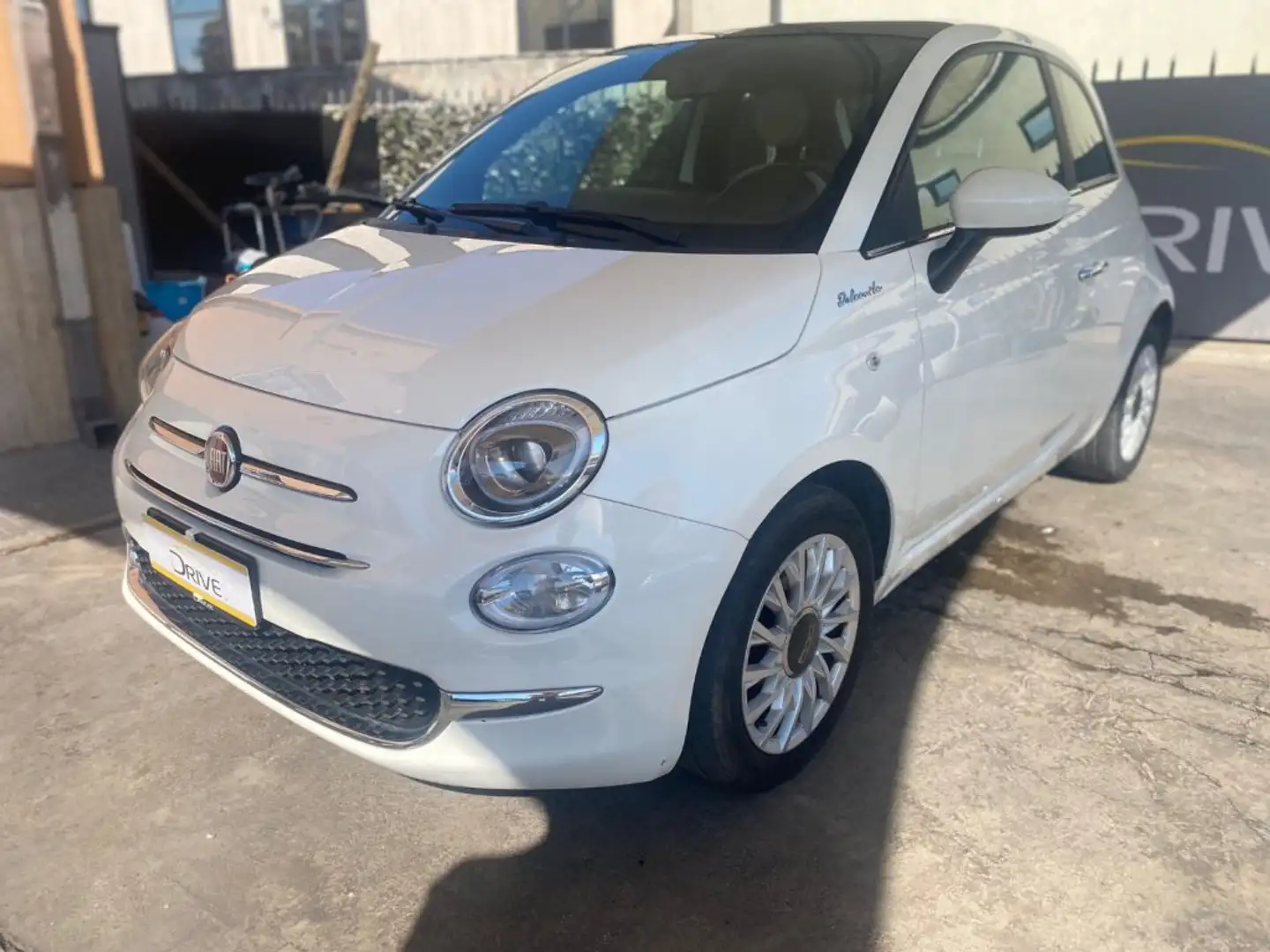 Fiat 500 HYBRID "DOLCEVITA" +CarPlay +GPL Beyaz - 2